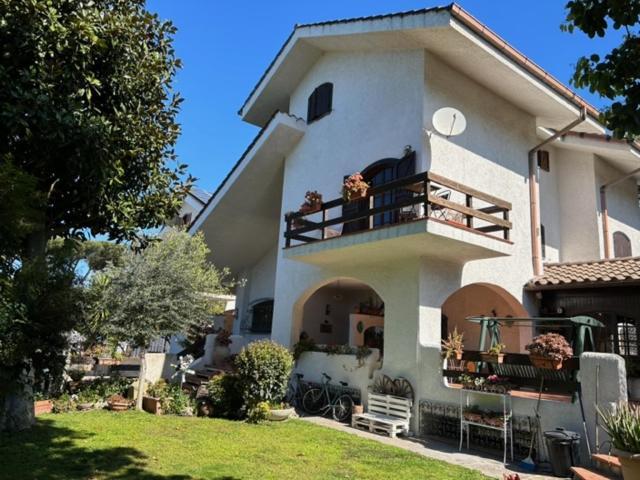 Villa Barbara Acilia Exterior photo