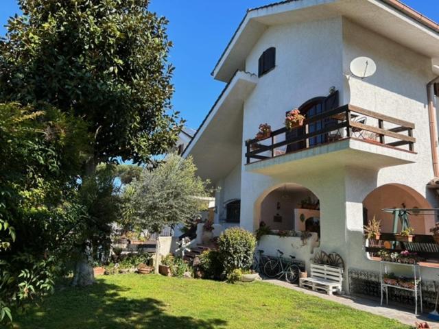 Villa Barbara Acilia Exterior photo